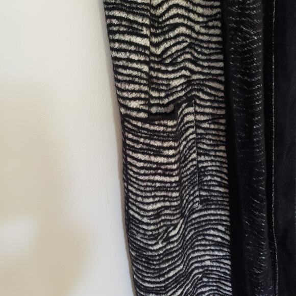Catherine Malandrino Zebra Print Duster Sweater Soft Size Small - Picture 4 of 9